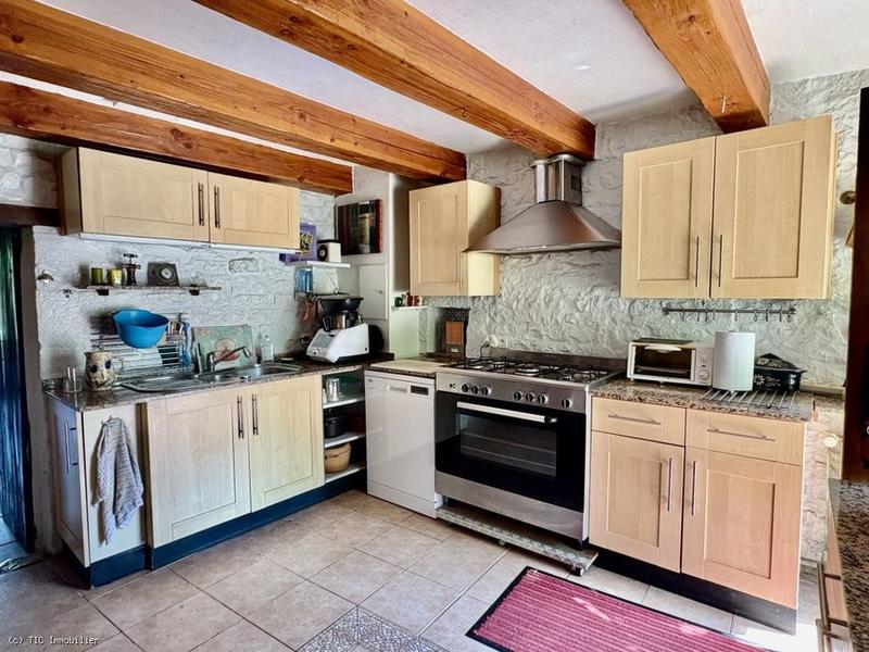 Maison en pierre - 148 m² - 5 pièces