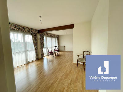 Appartement - 102 m² - 5 pièces