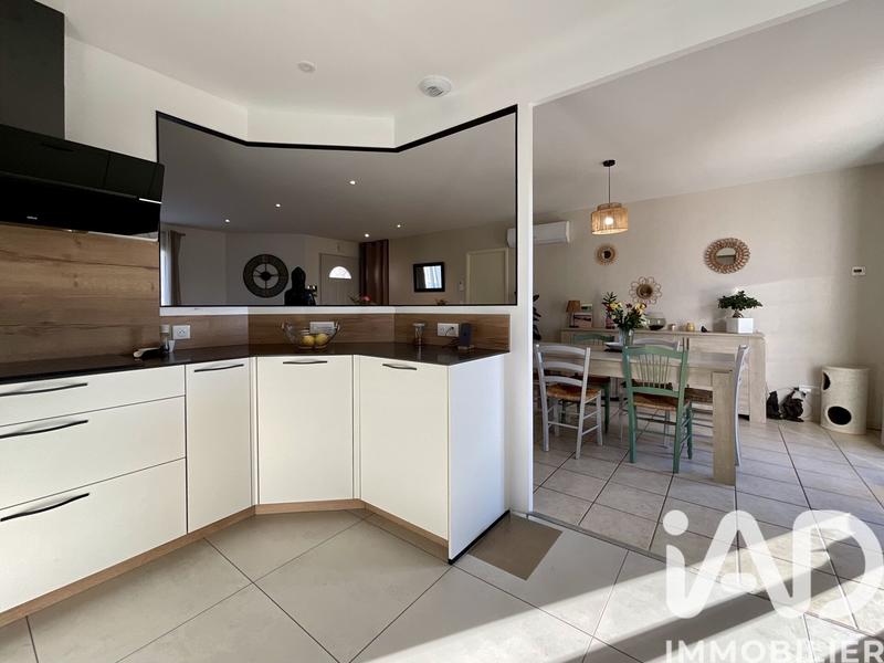 Maison - 102 m² - 4 pièces