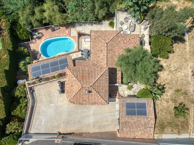 Villa - 221 m² - 5 pièces