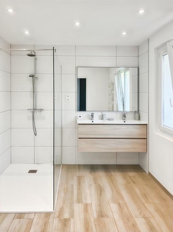 Maison - 181 m² - 6 pièces