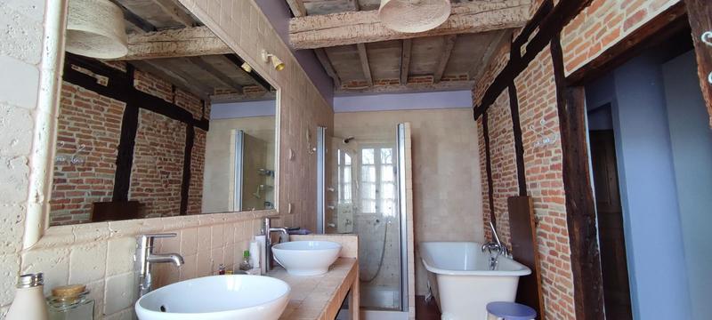 Maison de maîtres - 250 m² - 8 pièces