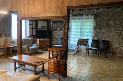 Maison - 144 m² - 5 pièces