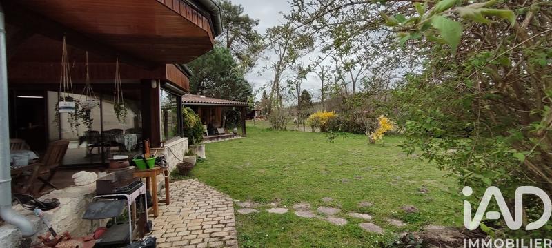 Maison - 479 m² - 15 pièces