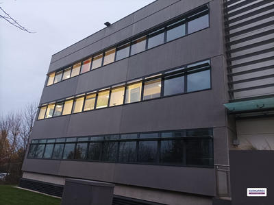 Bureau - 125 m²