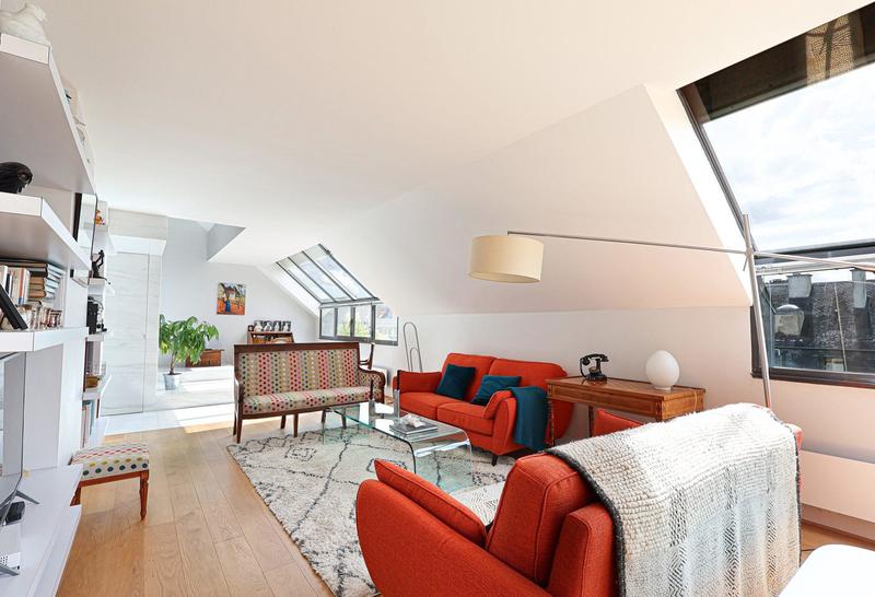 Appartement - 153 m² - 6 pièces