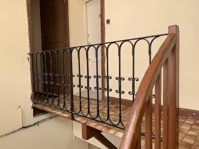 Immeuble - 304 m² - 20 pièces