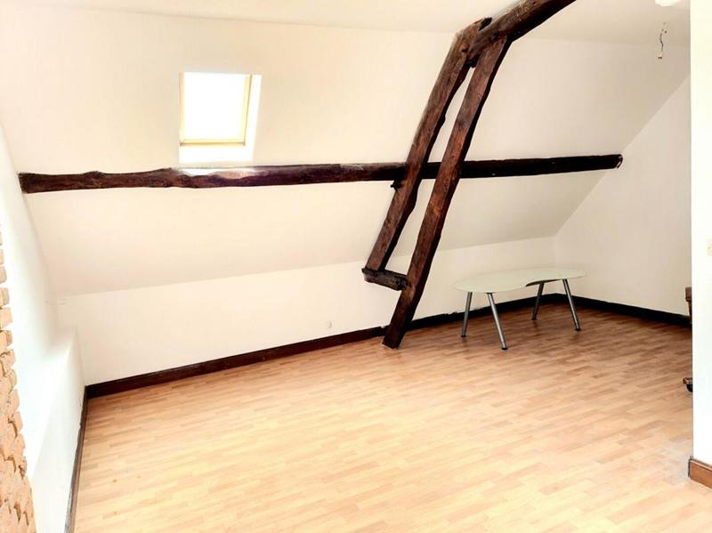 Maison - 93 m² - 5 pièces