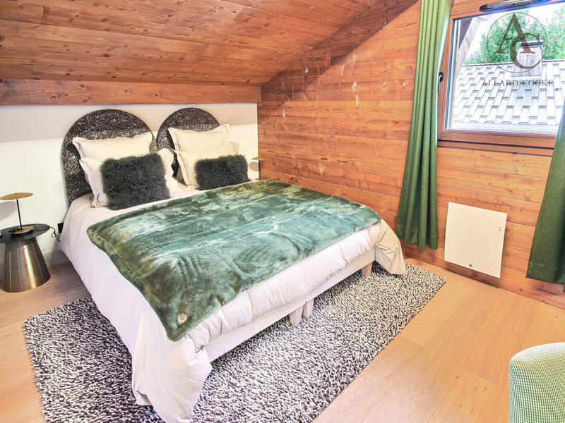 Appartement - 103 m² - 5 pièces