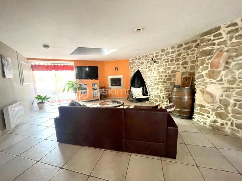Maison de village - 245 m² - 9 pièces