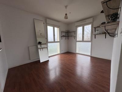 Appartement - 79 m² - 3 pièces