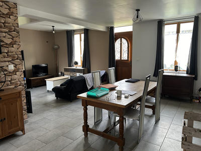 Maison - 113 m² - 6 pièces