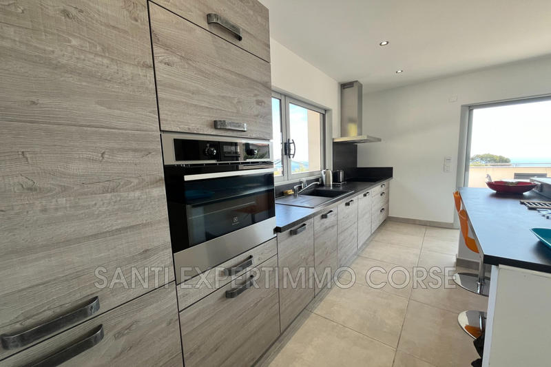 Maison contemporaine - 85 m² - 4 pièces