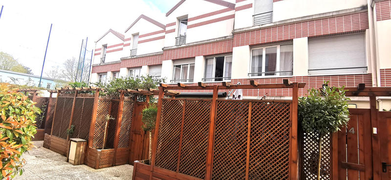 Maison - 71 m² - 5 pièces