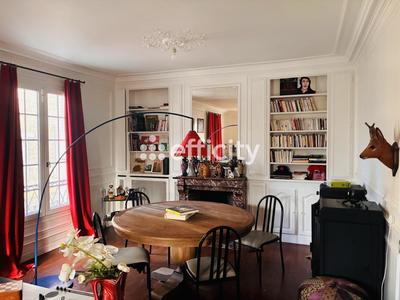 Maison de maîtres - 186 m² - 8 pièces