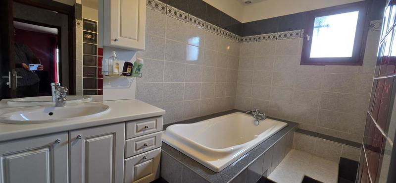 Maison - 130 m² - 4 pièces