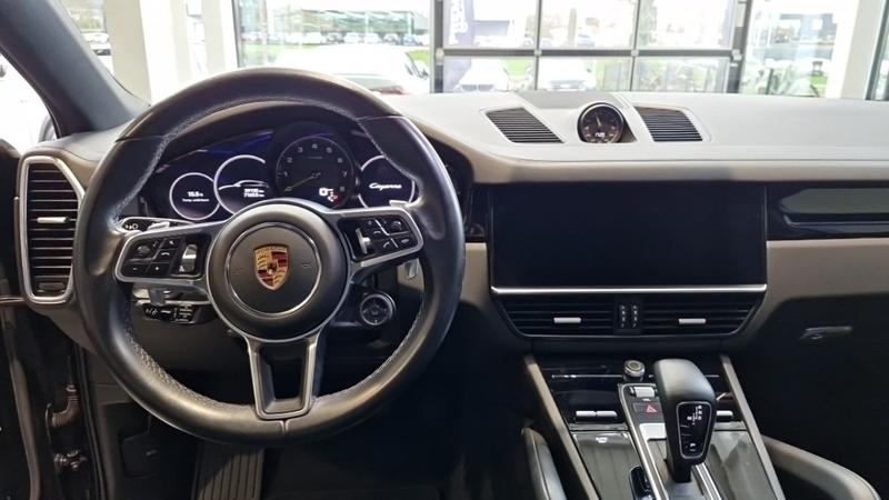 Porsche Cayenne Coupé 3.0 V6 E-Hybrid Auto