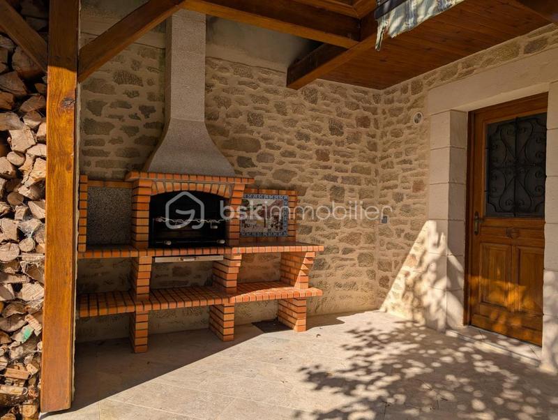 Maison - 180 m² - 7 pièces