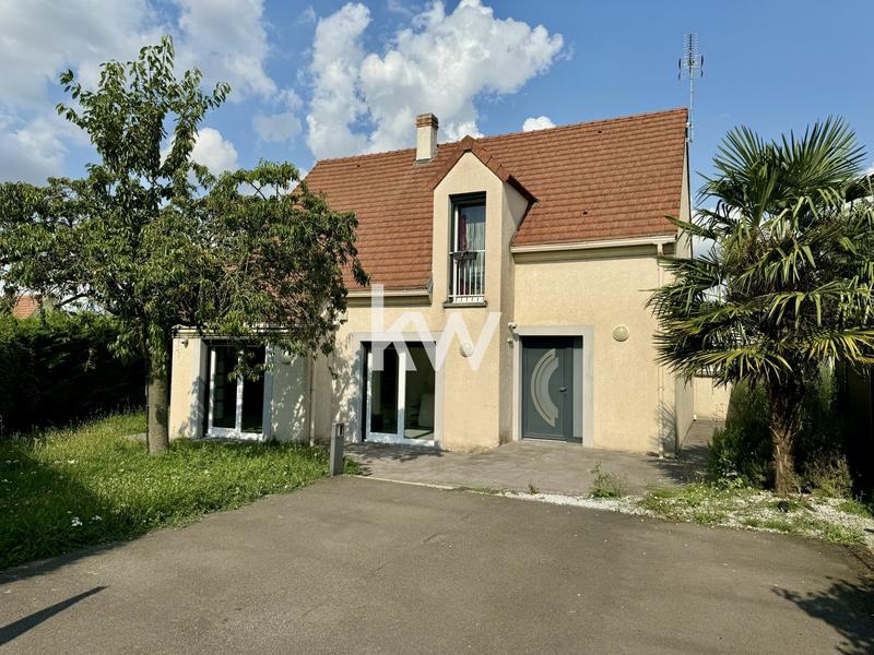 Maison - 180 m² - 6 pièces