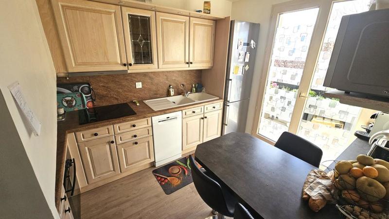 Appartement - 105 m² - 5 pièces