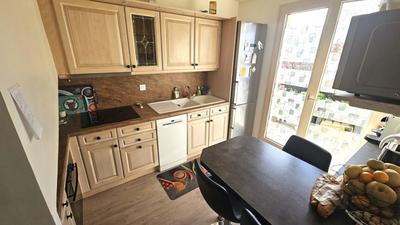 Appartement - 105 m² - 5 pièces