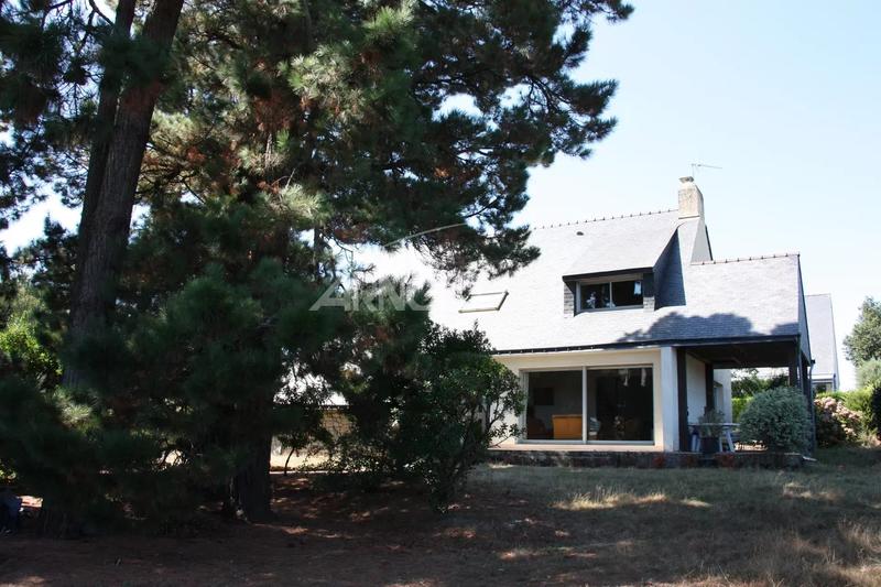 Maison - 160 m² - 8 pièces