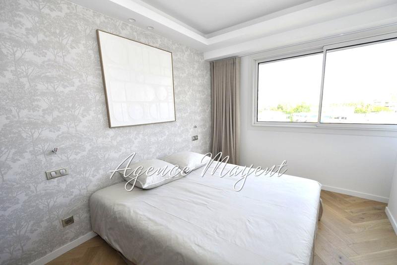 Appartement - 95 m² - 4 pièces