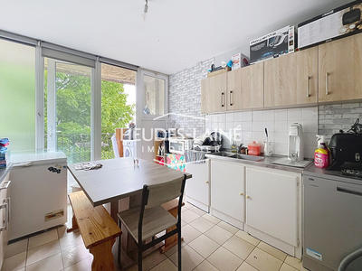 Appartement - 85 m² - 4 pièces