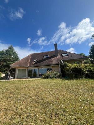 Maison d'architecte - 235 m² - 8 pièces