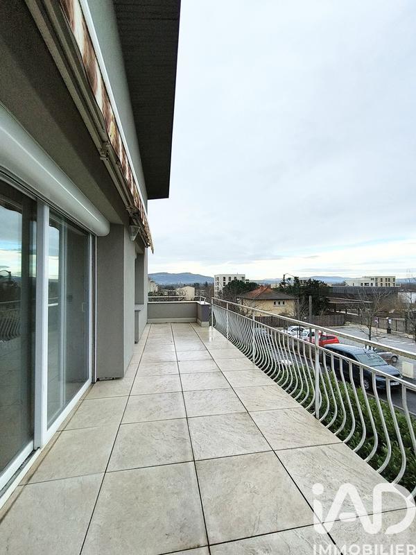 Appartement - 125 m² - 4 pièces