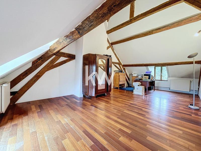 Maison de domaine équestre - 241 m² - 8 pièces