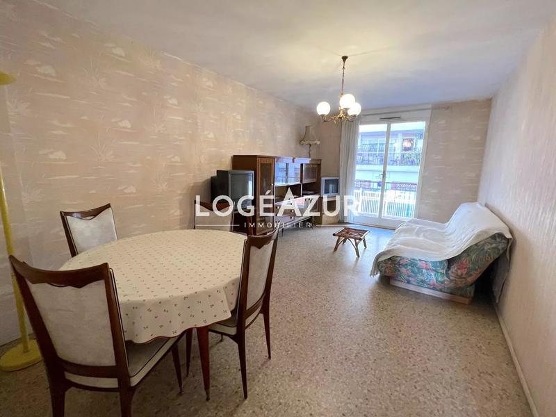 Appartement - 64 m² - 3 pièces