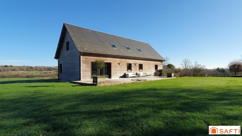 Maison - 180 m² - 5 pièces