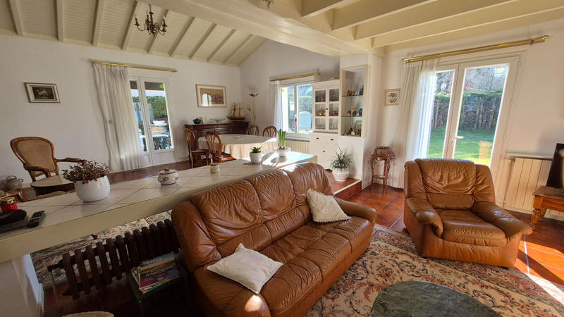 Maison - 151 m² - 6 pièces