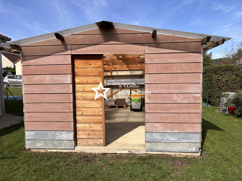 Maison - 104 m² - 7 pièces