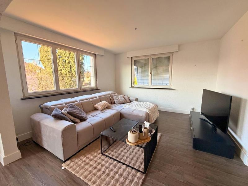 Maison traditionnelle - 166 m² - 7 pièces