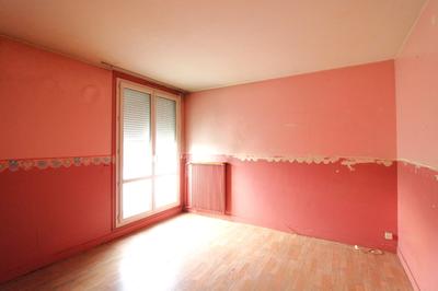 Appartement - 99 m² - 5 pièces