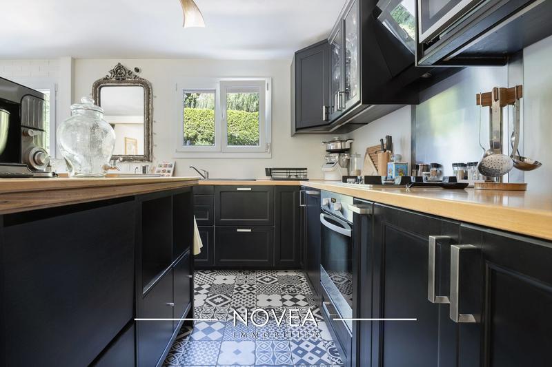 Maison traditionnelle - 120 m² - 5 pièces