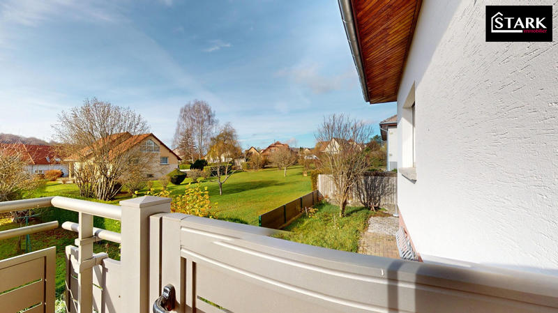 Maison - 92 m² - 5 pièces