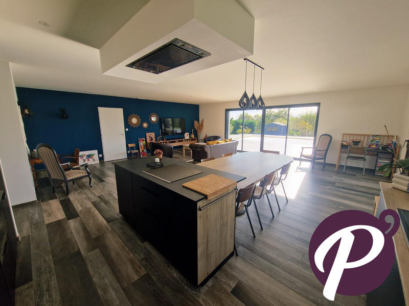 Maison contemporaine - 158 m² - 6 pièces