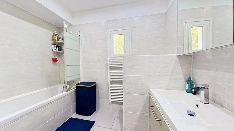 Maison - 117 m² - 5 pièces