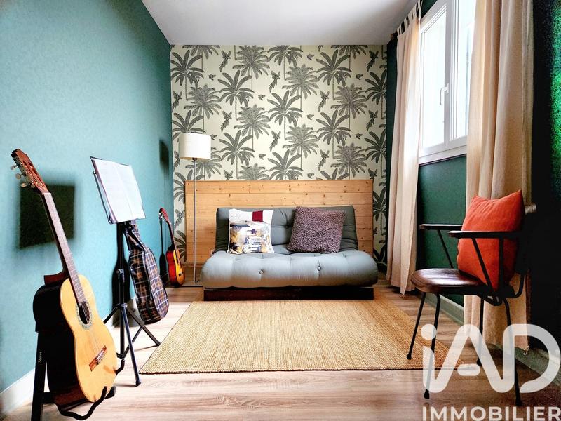 Maison - 96 m² - 5 pièces