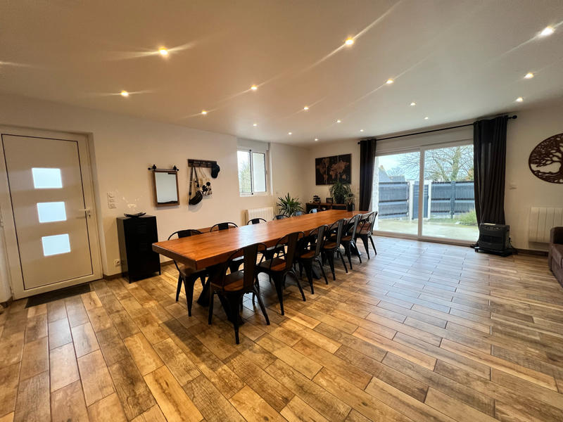 Maison - 100 m² - 6 pièces