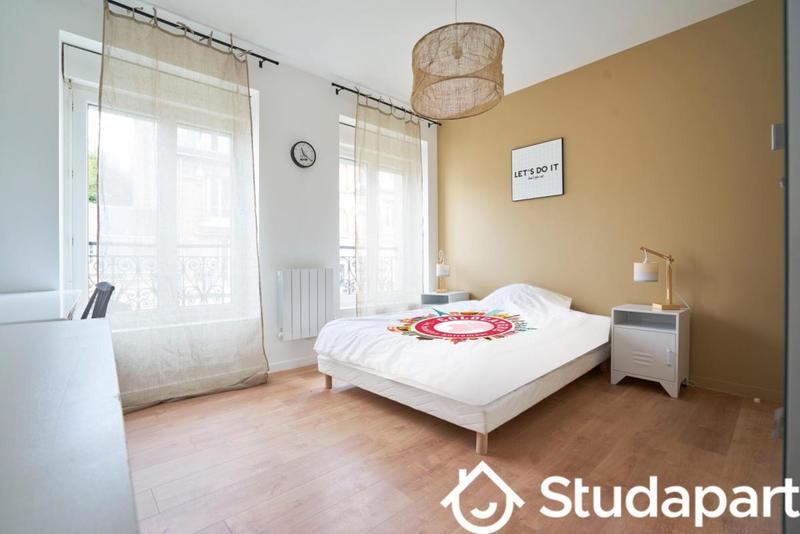 Chambre - 10 m² - 1 pièce