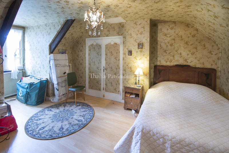 Villa - 197 m² - 8 pièces