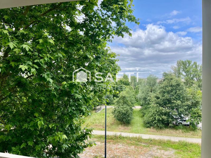 Appartement - 83 m² - 3 pièces