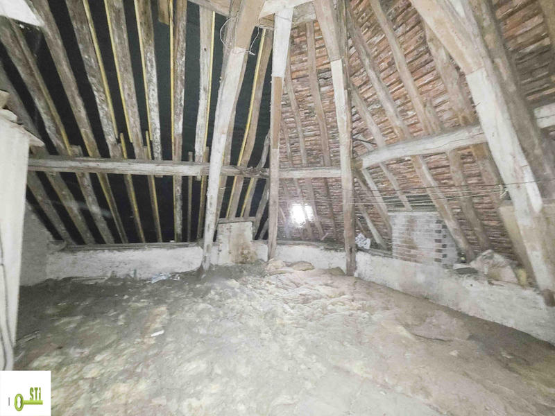 Immeuble - 93 m² - 4 pièces