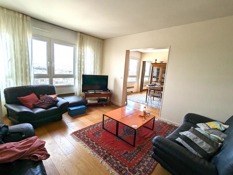 Appartement - 77 m² - 4 pièces