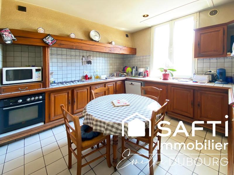 Maison - 297 m² - 7 pièces