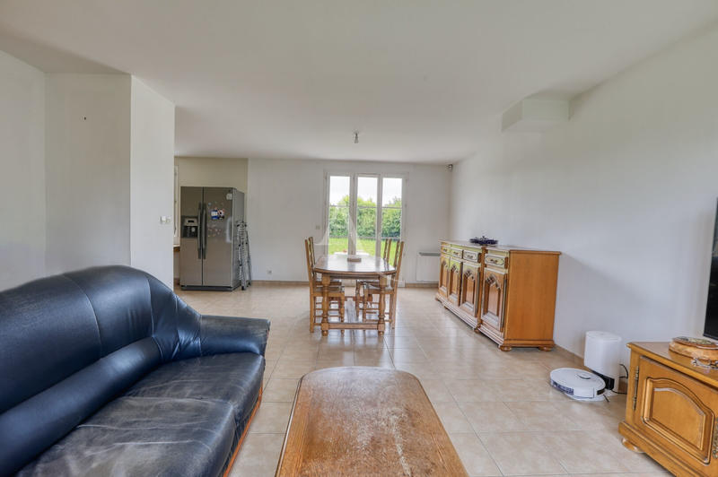 Maison - 96 m² - 6 pièces